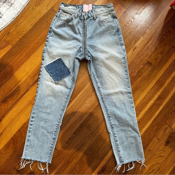 REVICE Denim Blue Ankle Cropped Jeans with Distressed Hem Size 26 Made in USA - Picture 1 of 16